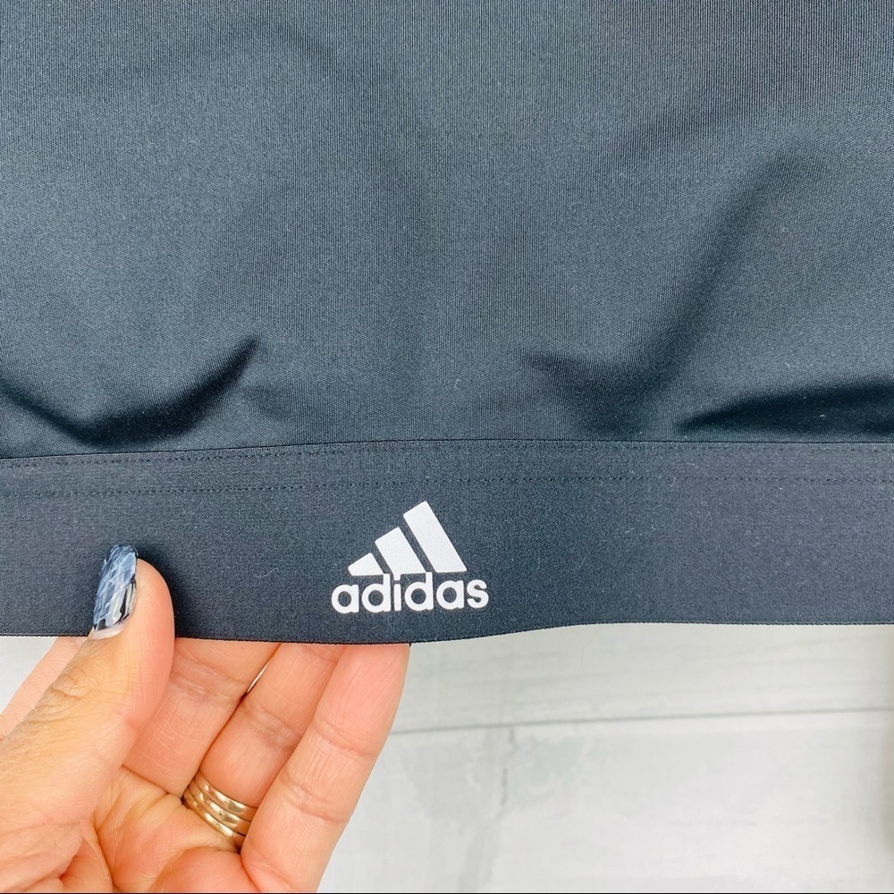 Adidas | Women’s Black Sports bra - Picture 4 of 5